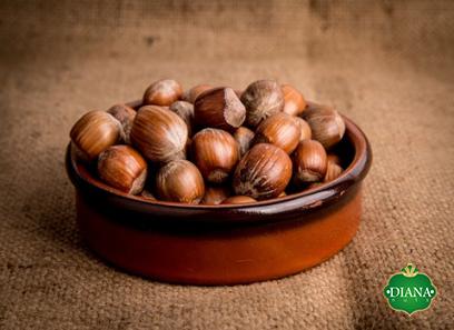 The purchase price of fresh picked hazelnuts + properties, disadvantages and advantages